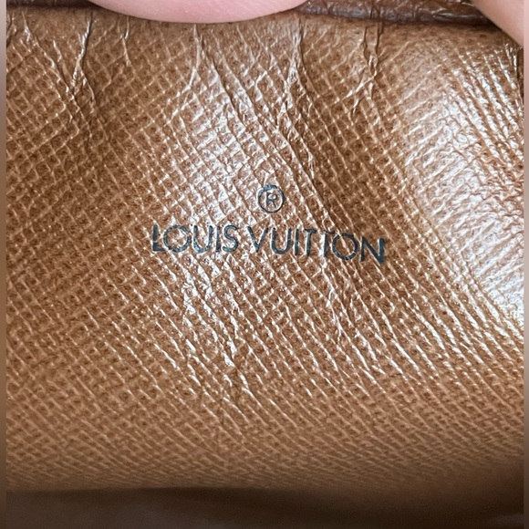 LOUIS VUITTON Marly Clutch Bag w/ COA, Dust Bag - Picture 8 of 14
